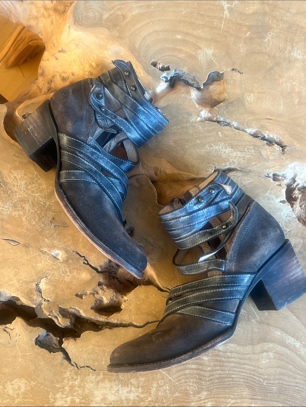 Freebird Grind Distressed Leather Ankle Boots in Brown Size 7 Zipper + Straps